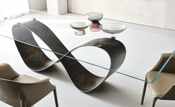 Butterfly Dining Table - Image 3