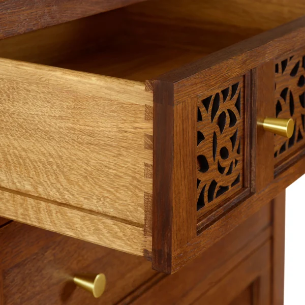 Stickley Surrey Hills Six-Drawer Dresser - Image 3