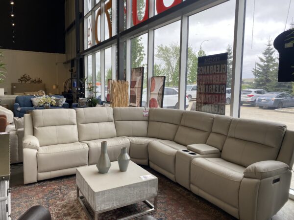 Windsor Sectional - Image 2